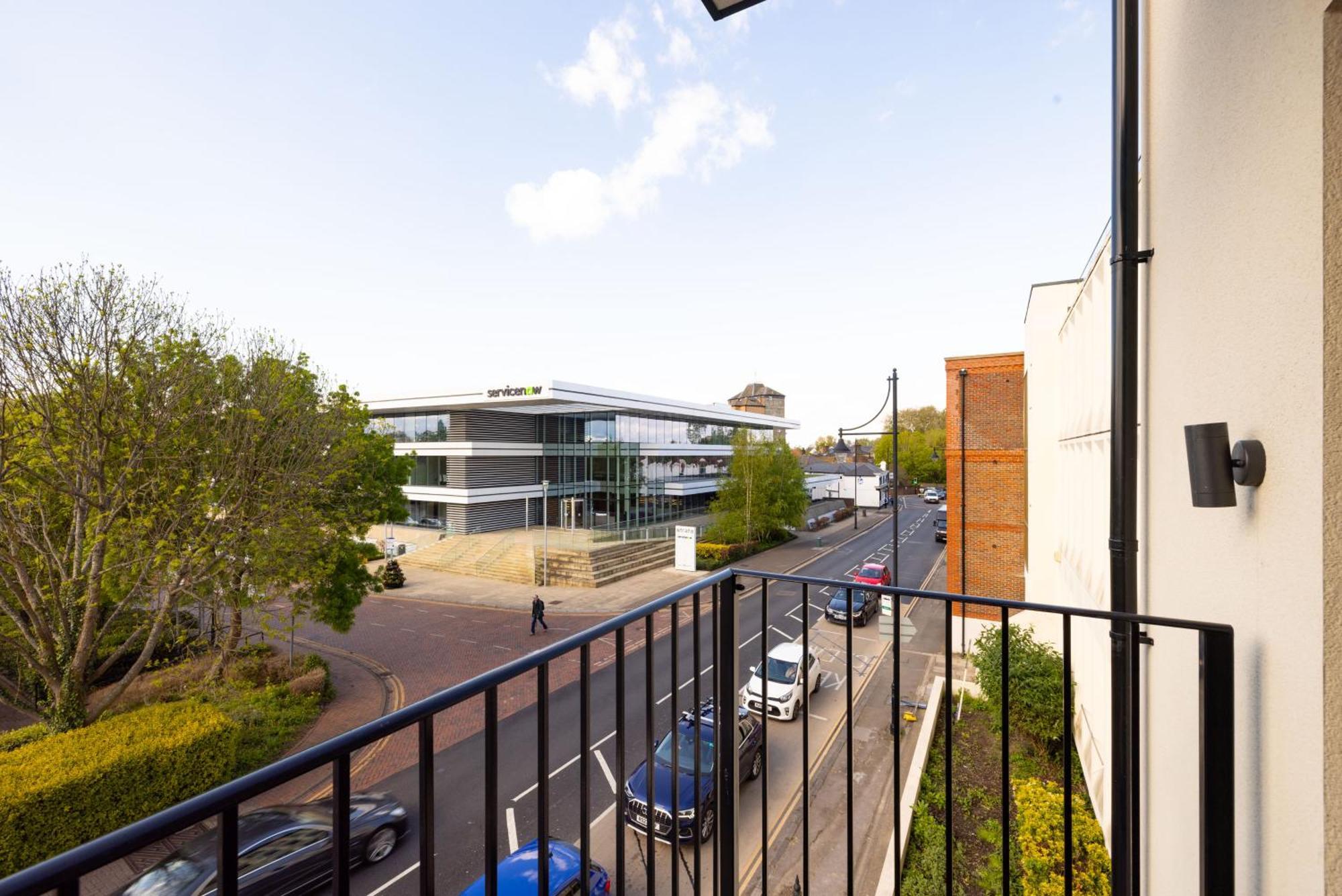 Charles Hope Staines Riverside المظهر الخارجي الصورة